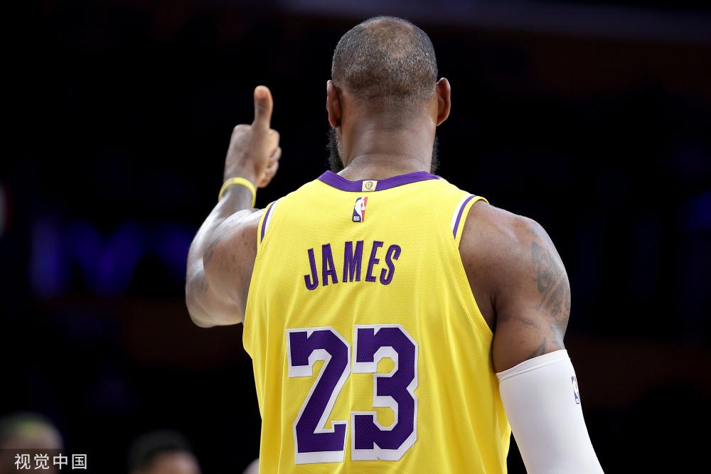 历经时代变 历经时代变