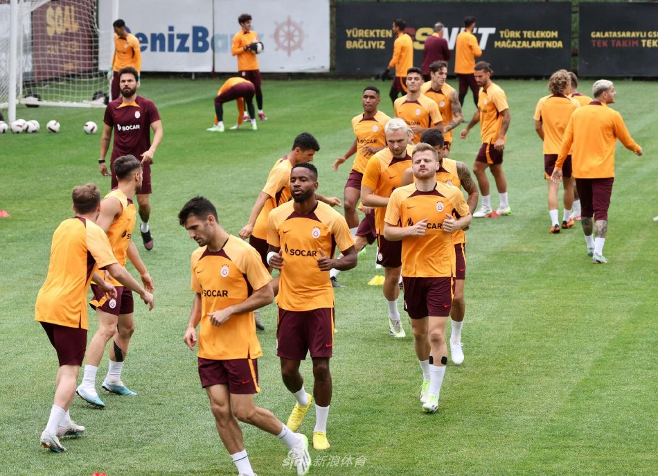 来自全球的 来自全球的